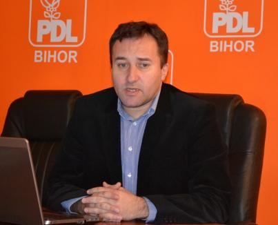 Preşedintele PDL Oradea: Primăria are o atitudine "arogantă" faţă de orădeni