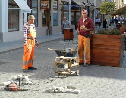 Reparaţii la pavajul de pe Corso