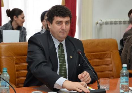 Dumitru Voloşeniuc, fostul vicepreşedinte al Consiliului Judeţean, trimis în judecată pentru afaceri incompatibile cu funcţia
