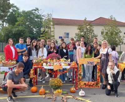 Ziua Recoltei, sărbătorită la Liceul German din Oradea (FOTO)