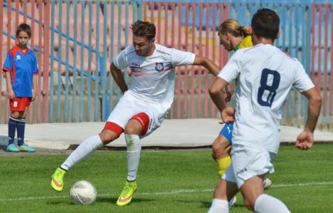 FC Bihor a debutat cu stângul şi-n campionat: 0-2, acasă, cu CS Mioveni (FOTO)