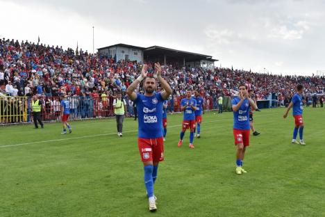 Primele reacții după promovarea FC Bihor. IMAGINILE victoriei