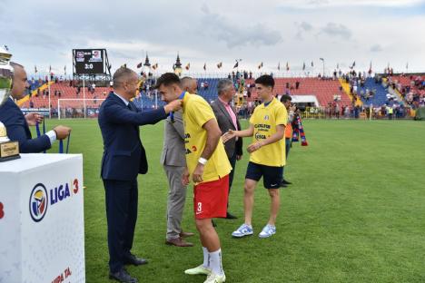 Primele reacții după promovarea FC Bihor. IMAGINILE victoriei