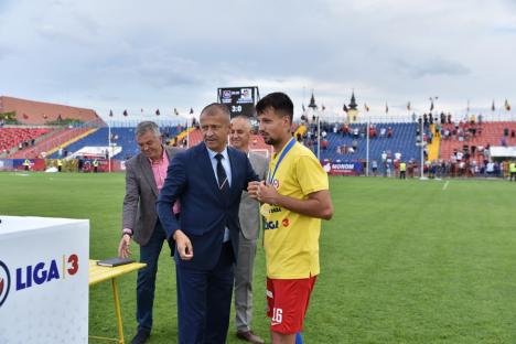 Primele reacții după promovarea FC Bihor. IMAGINILE victoriei