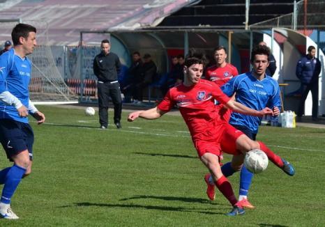 FC Bihor a pierdut jocul cu Unirea Tărlungeni. Antrenorul Călin Cheregi se gândeşte să demisioneze (FOTO)