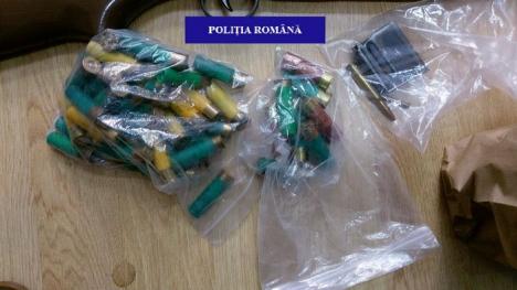Celebrul chirurg orădean Alexandru Gălăţanu are un nou dosar penal. Poliţiştii i-au confiscat 17 puști și 4 pistoale! (FOTO)
