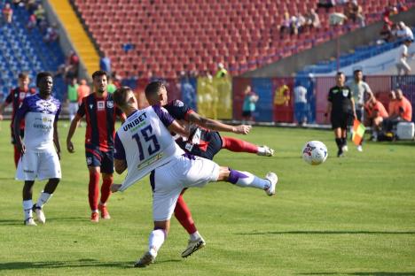 FC Bihor a obținut prima victorie din Liga a II-a! A învins echipa FC Argeș Pitești, pe stadionul din Oradea (FOTO)