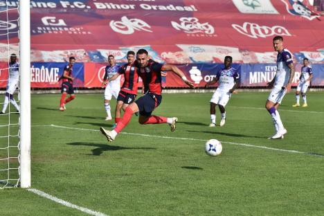 FC Bihor a obținut prima victorie din Liga a II-a! A învins echipa FC Argeș Pitești, pe stadionul din Oradea (FOTO)