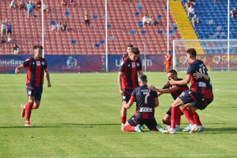 FC Bihor a obținut prima victorie din Liga a II-a! A învins echipa FC Argeș Pitești, pe stadionul din Oradea (FOTO)