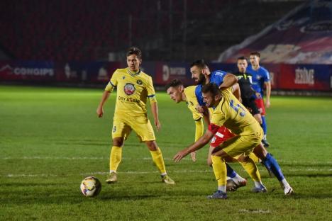 FC Bihor a câştigat cu 4-2 meciul cu Phoenix Buziaş şi s-a distanţat din nou în clasament (FOTO)