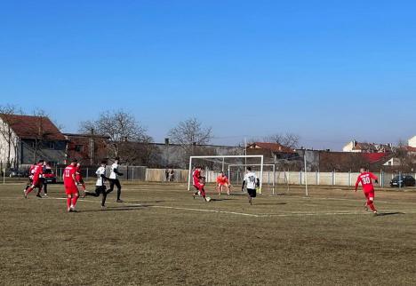 FC Bihor a cedat cu 0-2 în amicalul de la Simeria, cu a doua clasată din Liga a II-a (FOTO)