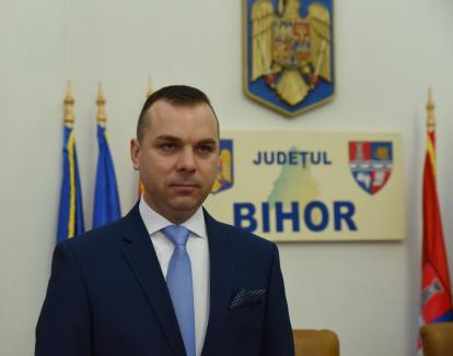 Politizare cu eroare: De ce nu-și poate exercita UDMR-istul Fenesi Tibor funcția de secretar general al Prefecturii