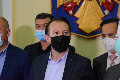 Florin Cîțu, sosit la Oradea pentru a-și prezenta moțiunea liberalilor bihoreni. Ce spune el despre varianta Bolojan premier? (FOTO / VIDEO)