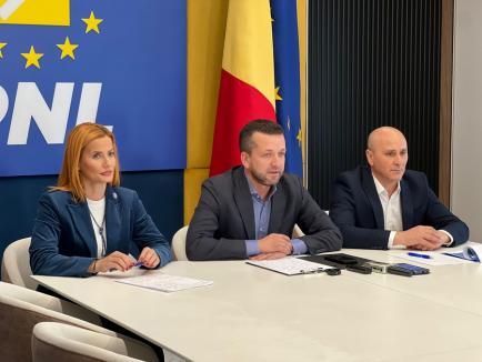 PNL Bihor, la Parlamentare: O echipă puternică pentru Oradea și Bihor (FOTO)