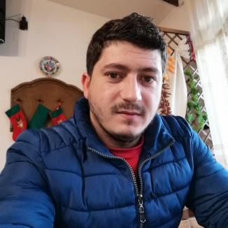 Moarte înfiorătoare: Un tânăr din Oradea şi-a pierdut viaţa la locul de muncă după ce o presă de ştanţat tablă i-a zdrobit capul