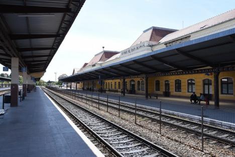 Se mișcă: proiectul electrificării căii ferate Episcopia Bihor – Cluj Napoca, pus în dezbatere de Ministerul Transporturilor