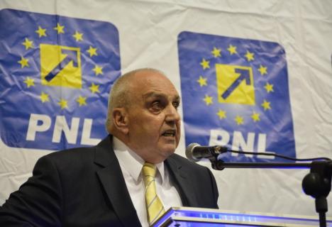 Mai bine şef la spital decât la partid: Gheorghe Carp a demisionat din funcţia de prim-vicepreşedinte PNL Bihor