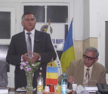 Gheorghe Funar şi-a adus "teoriile conspiraţiei" la Oradea: Românii vor fi lichidaţi şi înlocuiţi cu evrei
