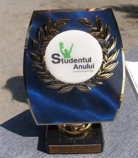 Doi tineri orădeni, printre marii câştigători la gala Studentul Anului 2011