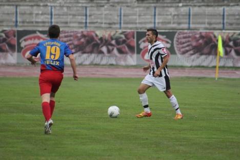 Luceafărul a "bătut" în deplasare Alba Iulia cu 3-0 (FOTO)