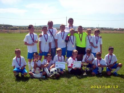 Copii de la FC Paleu au câştigat cea de-a treia ediţie a Cupei Acular 