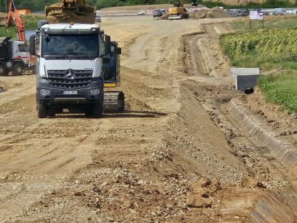 Bolojan vrea să deschidă la toamnă încă o bucată a Inelului Metropolitan de Sud al Oradiei, între Oșorhei și Cheriu (FOTO)