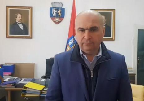 Bolojan fără semnal: De ce și-a amânat primarul de Oradea declarația de presă de pe Facebook