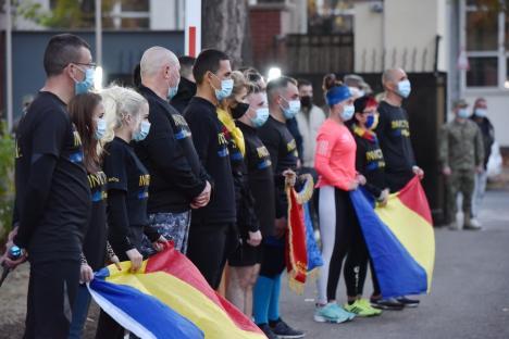 Pentru eroii noştri: Ştafeta Veteranilor Invictus, preluată de militari şi civili din Oradea (FOTO / VIDEO)