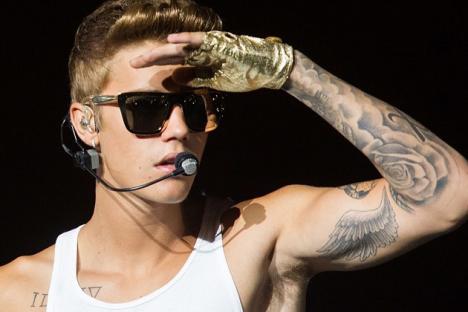 Justin Bieber, interzis în China pentru că are 'un comportament nepotrivit'