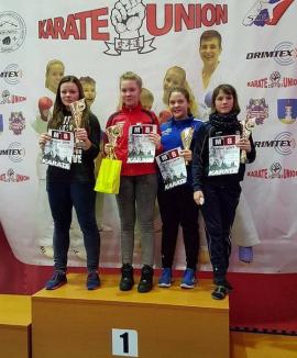 Trei medalii pentru tinerii karateka de la Palatul Copiilor Shogunul Oradea, în Slovacia