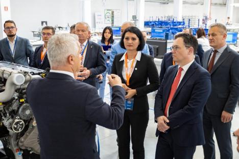 LEONI a inaugurat o fabrică nouă în Beiuş (FOTO)