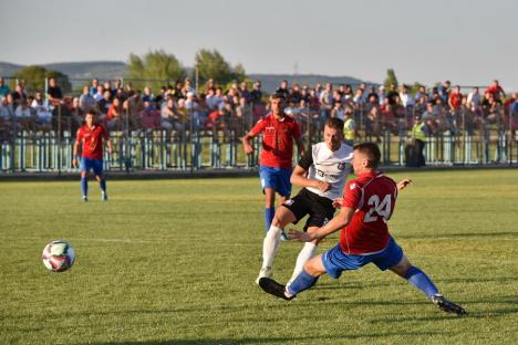 FC Bihor s-a impus cu 4-3 la Sânmartin, pe terenul echipei Lotus Băile Felix, după un meci „nebun” (FOTO/VIDEO)