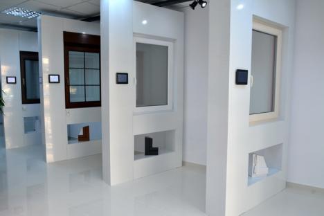 Madrugada Concept a deschis cel mai modern showroom de tâmplărie PVC şi aluminiu, pe Calea Aradului nr. 4 (FOTO)