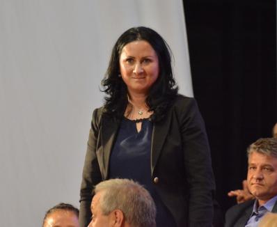 Comuna Uileacu de Beiuş poate rămâne fără primar: Mihaela Sabău va fi „destituită” de prefect, pentru incompatibilitate