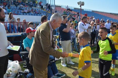 Împreună cu Neşu: Ziua Copilului a fost sărbătorită la Oradea și prin fotbal! (FOTO)