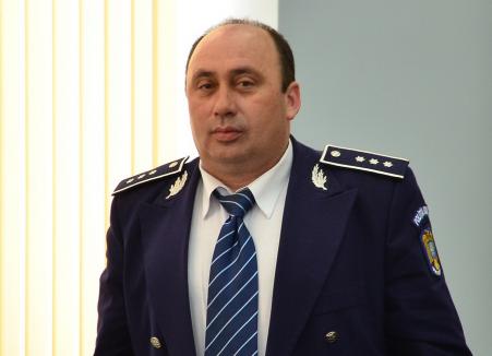 Fostul şef al Poliţiei rurale Ştei, Sabin Mocioran, acum pensionar, a fost prins băut la volan şi s-a ales cu dosar penal