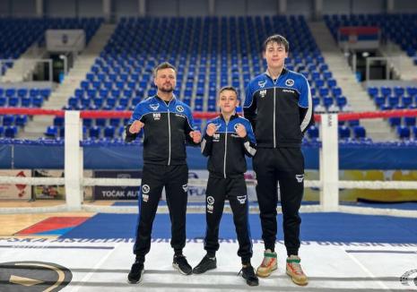 Orădenii Levi Kovacs și Beni Iluț, printre câștigătorii Openului Serbiei la Muay Thai (FOTO)