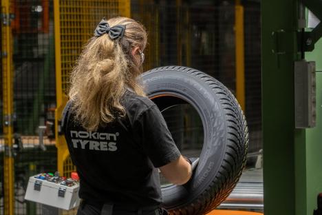 „Rețeta” Nokian: Înainte de a începe producția la Oradea, fabrica Nokian  Tyres trebuie să probeze că nu va polua orașul (FOTO)