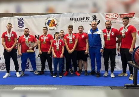 Ediţia din acest an a Campionatului Național Powerlifting i-a avut printre protagonişti şi pe reprezentanţii cluburilor bihorene