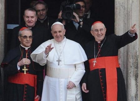 Papa Francisc este cel mai bine îmbrăcat bărbat din 2013