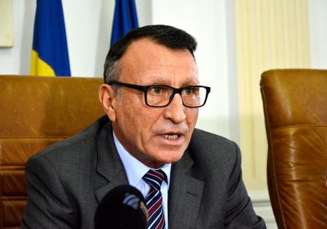 Vicepremierul Paul Stănescu, la Oradea: Licitaţia pentru construcţia Sălii Polivalente a fost adjudecată, dar este contestată