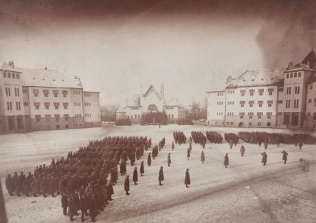 Şcoala de Jandarmi: Universitatea din Oradea s-a născut pe locul unei foste 'pepiniere' de oameni ai armelor (FOTO)
