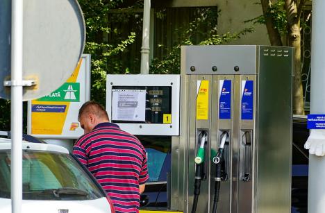 Se scumpesc carburanții auto. La ce prețuri se vând benzina și motorina în Oradea