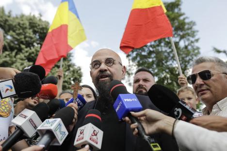 Piedone a fost achitat în dosarul Colectiv și a fost eliberat din închisoare. Poate să-și reia funcția de primar (FOTO)