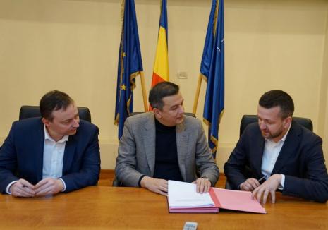 Cine ce obligaţii are? Primarul a semnat cu şeful CNAIR acordul de parteneriat pentru o investiţie de aproape 70 de milioane de lei în Oradea
