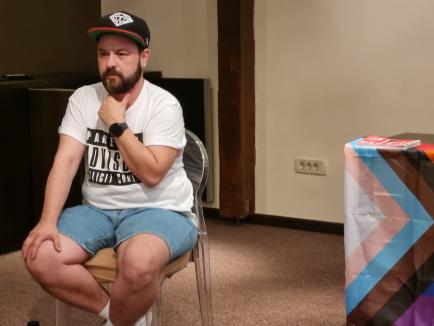 BIHOREANUL a fost la Pride Oradea: Sfaturi de la un activist transgender pentru tinerele care vor să devină bărbați (FOTO)