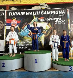 Patru medalii pentru orădenii de la LPS-Champions la turneul de judo din Serbia (FOTO)