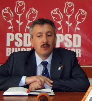 Deputatul Roman vrea front comun împotriva UDMR la Salonta, inclusiv cu PDL