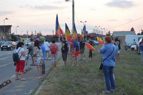 'Ne pasă de acasă!': Ce au povestit în Vama Borş românii din Diaspora, obligaţi să-şi caute împlinirile în afara ţării (FOTO)