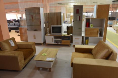 Lichidare de stoc la Romeur Home Concept: Poţi să-ţi cumperi, cu reduceri de până la 70%, mobilă de calitate produsă în România, Germania, Polonia şi Turcia (FOTO)